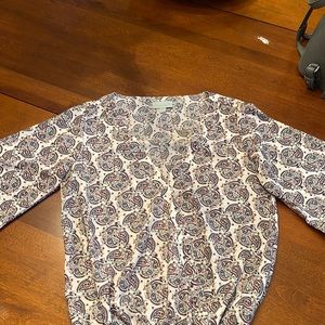Plunging neckline, Veronica M paisley top